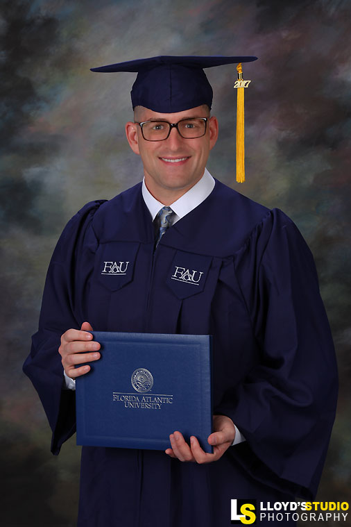 Graduation Portraits , FAU Graduate Boca Raton Graduation Portrait